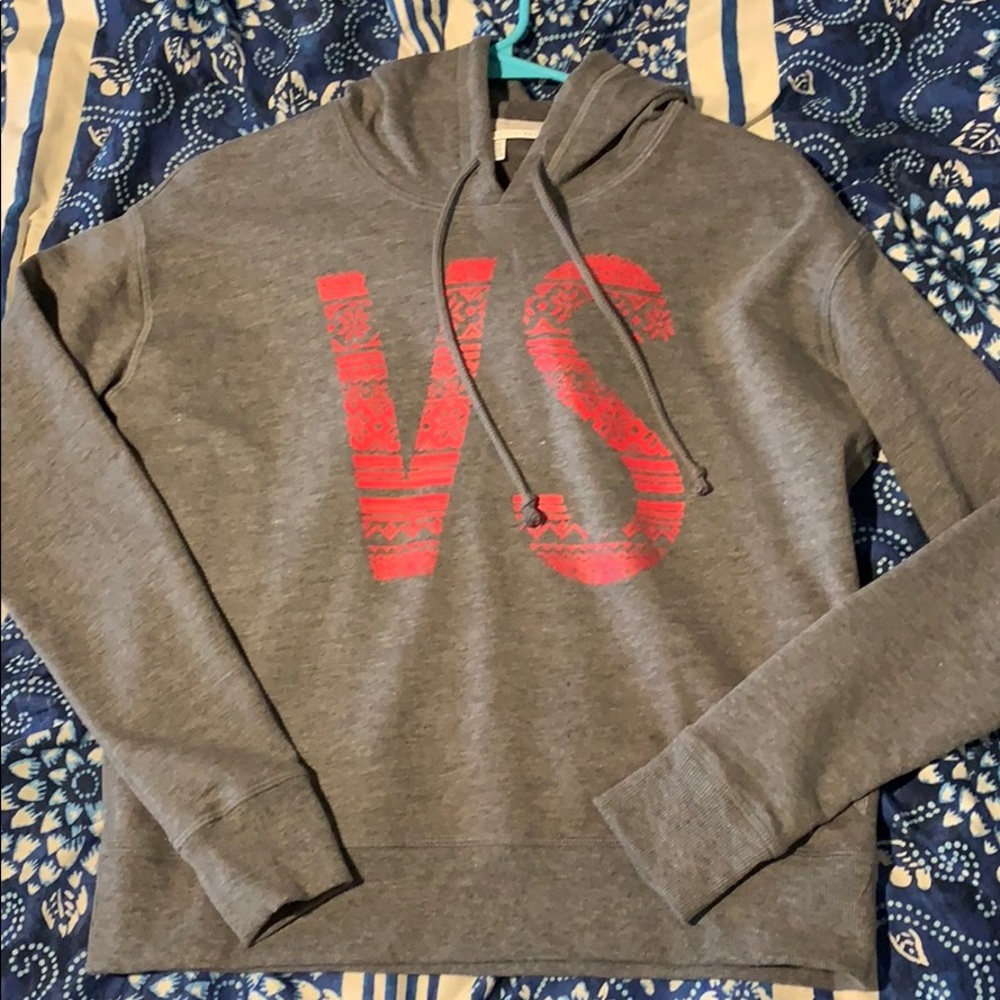Woman’s pullover hoodie PINK brand